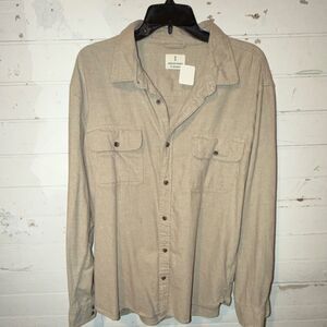 Mutual Weave Men's XL Beige Woven Button-Up Shirt Long Sleeve Point Collar